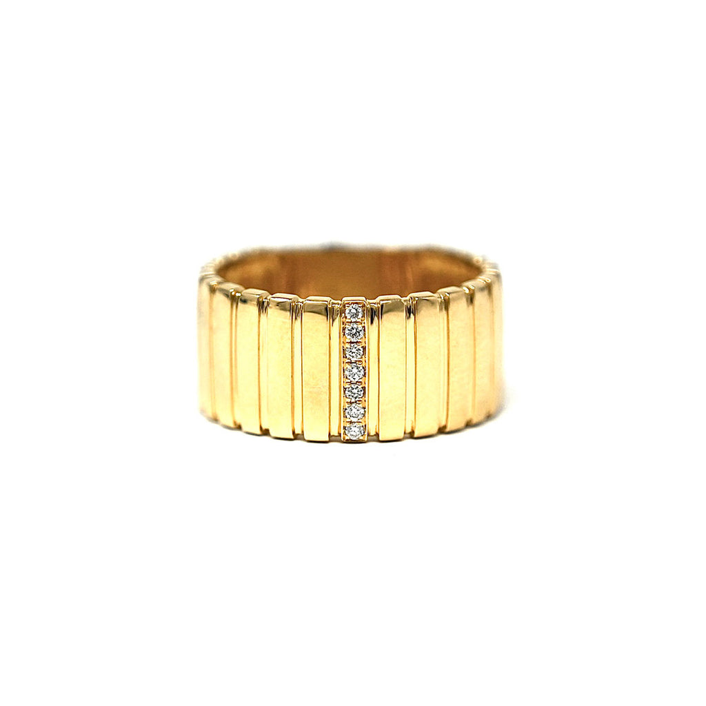Deluxe Pleated Pavé Band