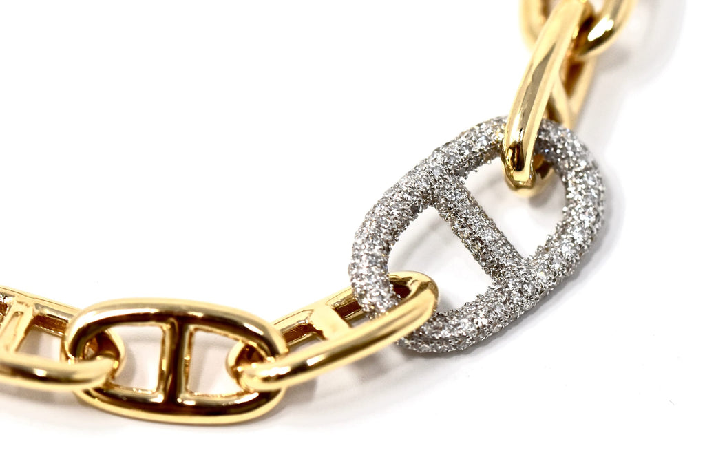 JL Rocks Fine Jewelry, Missing Link Bracelet in Yellow Gold Detail